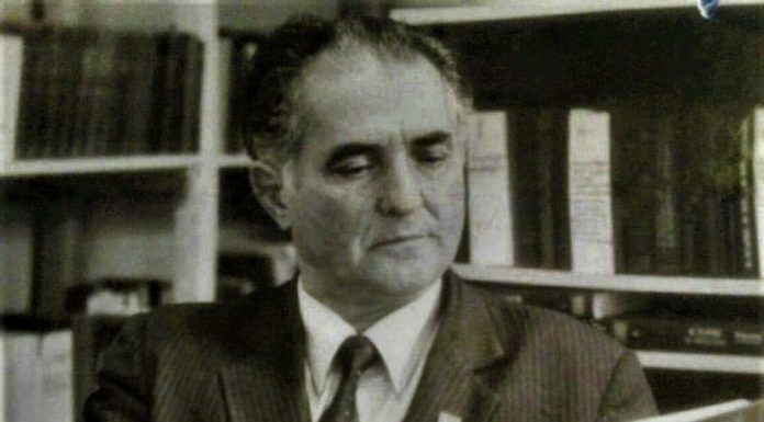 Qəzənfər müəllim: “Kaş “riyaziyyat” sözünün tərkibində “riya” olmayaydı…”
